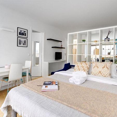 St Germain & Le Bon Marche With Balcony - Cityapartmentstay Párizs Kültér fotó
