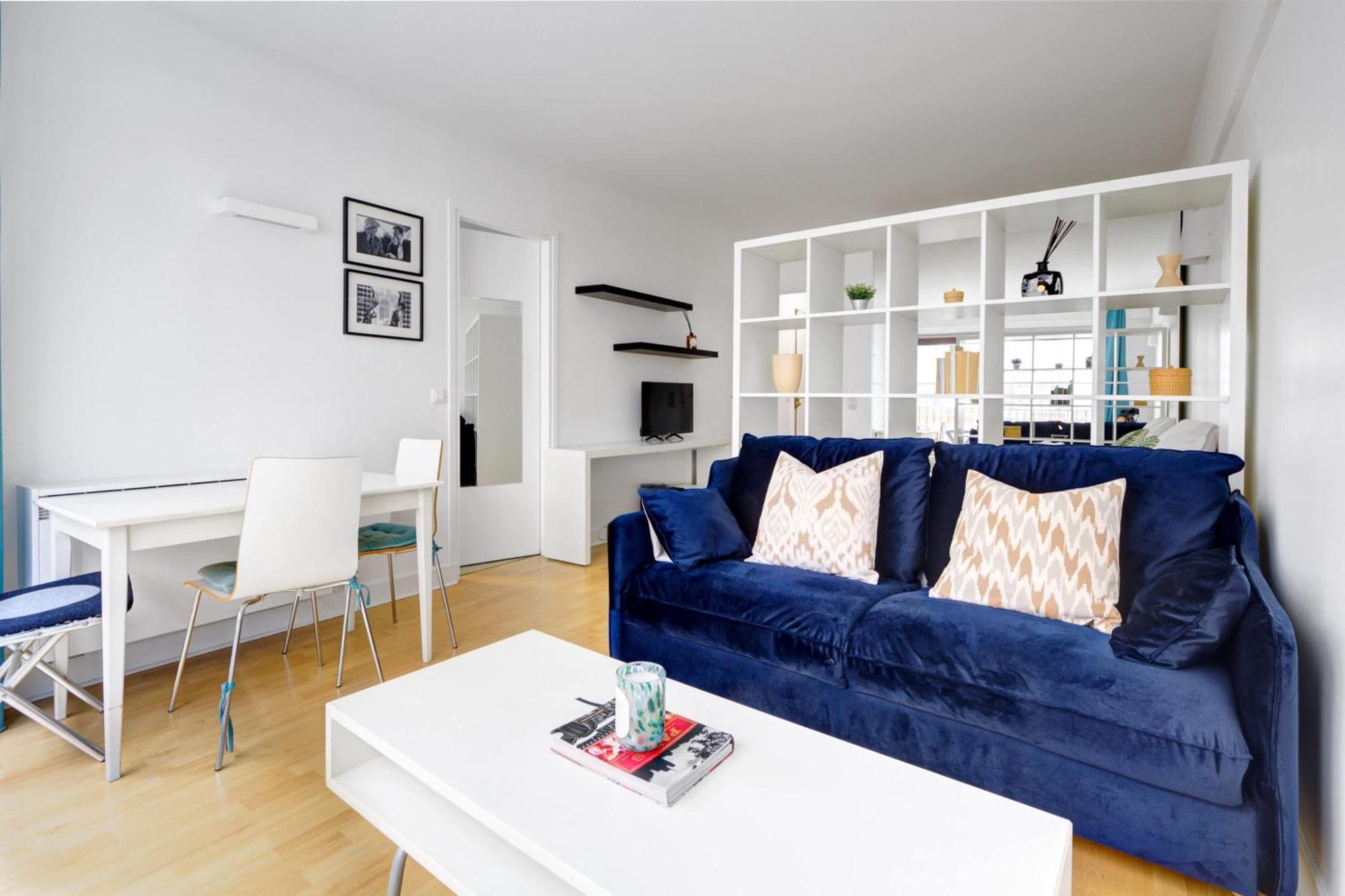 St Germain & Le Bon Marche With Balcony - Cityapartmentstay Párizs Kültér fotó